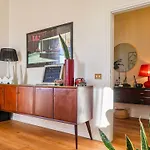 Country Vintage House - With Garden Appartamento *