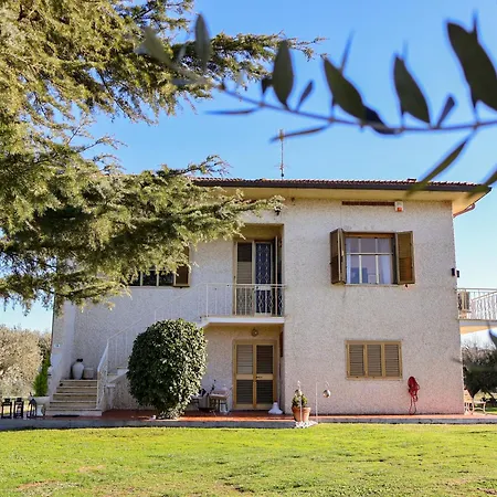 Country Vintage House - With Garden Appartamento *